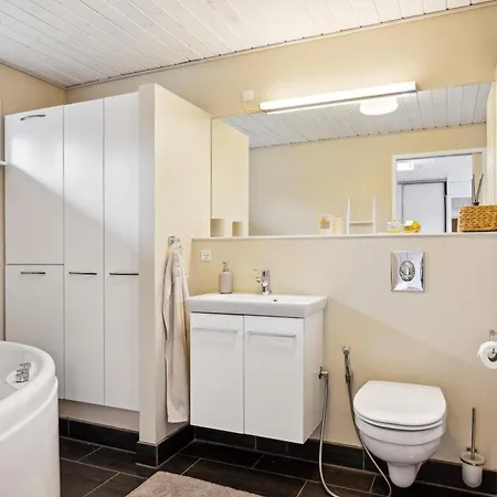 Amazing In With 3 Bedrooms, Sauna And Internet * Эбельтофт